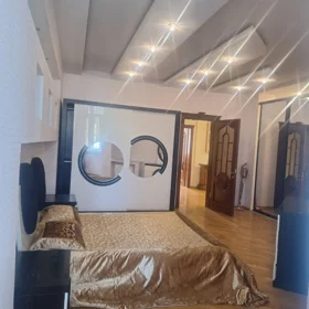 In Baku 65.0 m² apartment is for rent - Image 8