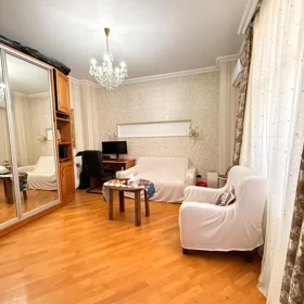 In Səbail rayonu 180.0 m² apartment is for sale - Image 7