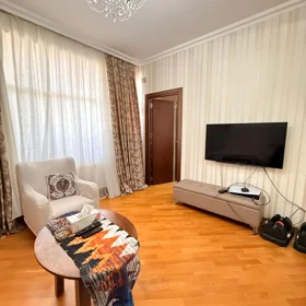 In Səbail rayonu 180.0 m² apartment is for sale - Image 9