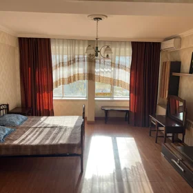 In Baku 80.0 m² apartment is for rent - Image 5