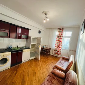 In Baku 150.0 m² apartment is for sale - Image 9