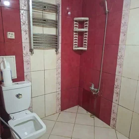 In Baku 75.0 m² apartment is for rent - Image 8