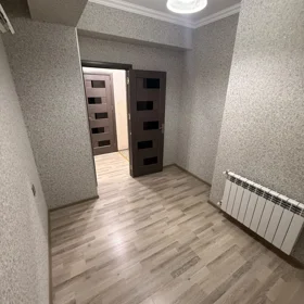 In Baku 75.0 m² apartment is for rent - Image 8