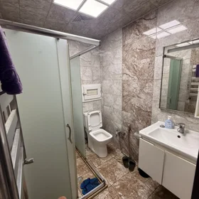 In Baku 75.0 m² apartment is for rent - Image 10