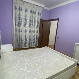 In Baku 50.0 m² house with 450.0 rooms is for rent - Image 2