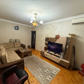 In Baku 80.0 m² apartment is for sale - Image 3