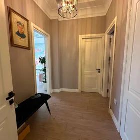 In Baku 235.0 m² apartment is for rent - Image 10