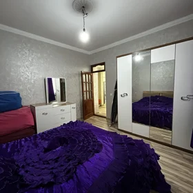 In Binəqədi rayonu 70.0 m² house with 3.0 rooms is for sale - Image 8