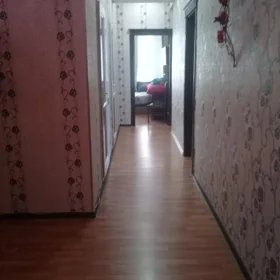 In Baku 125.0 m² apartment is for rent - Image 2
