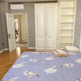 In Xətai rayonu 126.0 m² apartment is for rent - Image 5