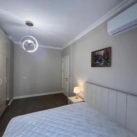 In Baku 85.0 m² apartment is for rent - Image 9