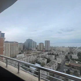 In Baku 130.0 m² apartment is for rent - Image 4
