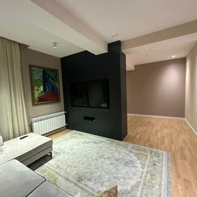 In Baku 135.0 m² apartment is for rent - Image 10