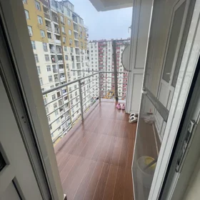 In Baku 120.0 m² apartment is for sale - Image 2