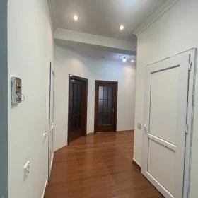 In Baku 120.0 m² apartment is for sale - Image 3