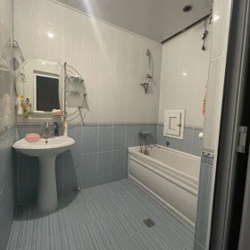 In Baku 120.0 m² apartment is for sale - Image 9