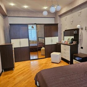 In Baku 100.0 m² apartment is for rent - Image 4