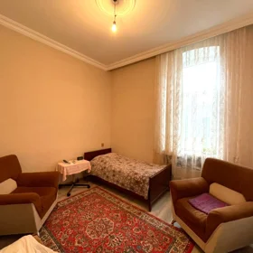 In Baku 110.0 m² apartment is for sale - Image 5