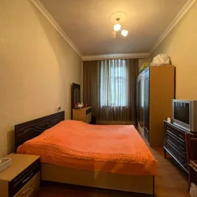 In Baku 110.0 m² apartment is for sale - Image 6