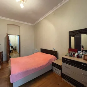 In Baku 110.0 m² apartment is for sale - Image 7