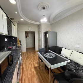 In Baku 120.0 m² apartment is for sale - Image 9
