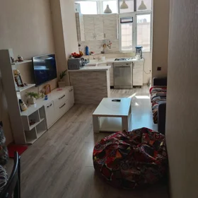 In Baku 77.0 m² apartment is for sale - Image 4