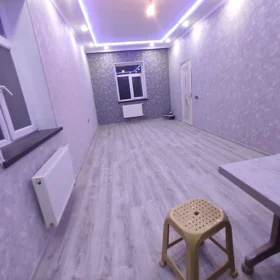 In Baku 150.0 m² house with 4.0 rooms is for sale - Image 5