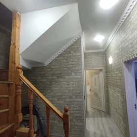 In Baku 150.0 m² house with 4.0 rooms is for sale - Image 9