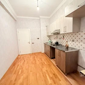 In Khirdalan 62.0 m² apartment is for sale - Image 8