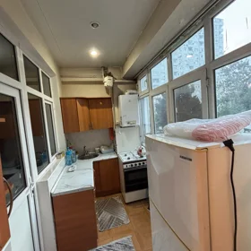 In Baku 65.0 m² apartment is for sale - Image 4