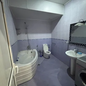 In Baku 65.0 m² apartment is for sale - Image 8