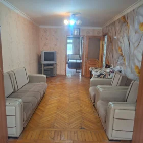 In Baku 75.0 m² apartment is for rent - Image 5