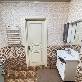 In Baku 80.0 m² apartment is for sale - Image 10
