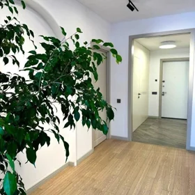In Baku 92.0 m² apartment is for sale - Image 8