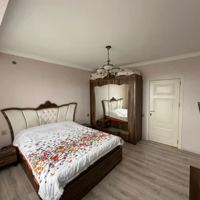 In Baku 110.0 m² apartment is for sale - Image 8