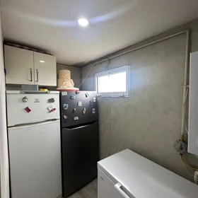In Baku 110.0 m² apartment is for sale - Image 9