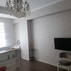 In Baku 53.0 m² apartment is for rent - Image 3