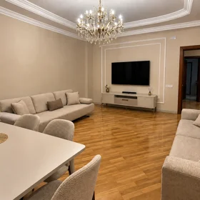 In Baku 91.0 m² apartment is for rent - Image 3
