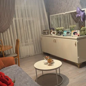 In Baku 65.0 m² apartment is for sale - Image 3