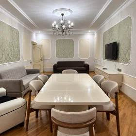 In Baku 112.0 m² apartment is for rent - Image 7