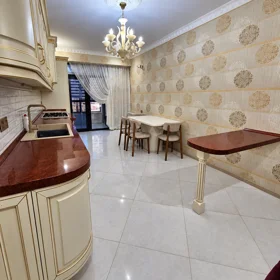 In Baku 112.0 m² apartment is for rent - Image 8