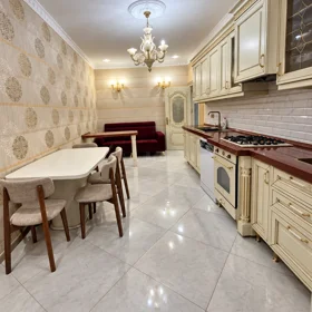 In Baku 112.0 m² apartment is for rent - Image 10