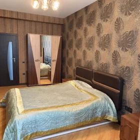 In Baku 140.0 m² apartment is for rent - Image 5