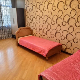 In Baku 140.0 m² apartment is for rent - Image 7