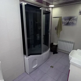 In Khirdalan 62.0 m² apartment is for rent - Image 5