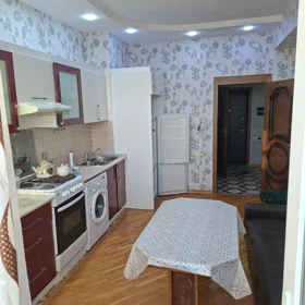 In Rəsulzadə qəsəbəsi 117.0 m² apartment is for rent - Image 8