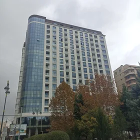 In Baku 137.0 m² apartment is for sale - Image 4