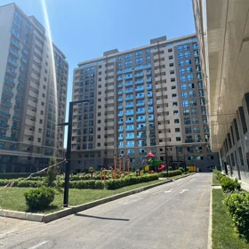 In Baku 133.0 m² apartment is for sale - Image 2