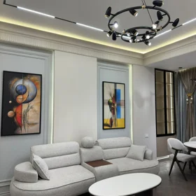 In Baku 133.0 m² apartment is for sale - Image 5