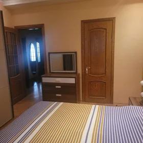 In Baku 101.0 m² apartment is for sale - Image 9